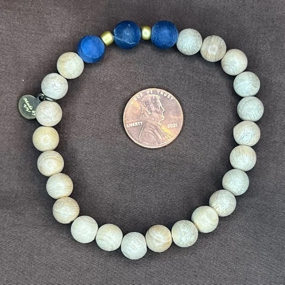 Handmade by VV set of 3 stretch bracelets - Picture 4 of 7